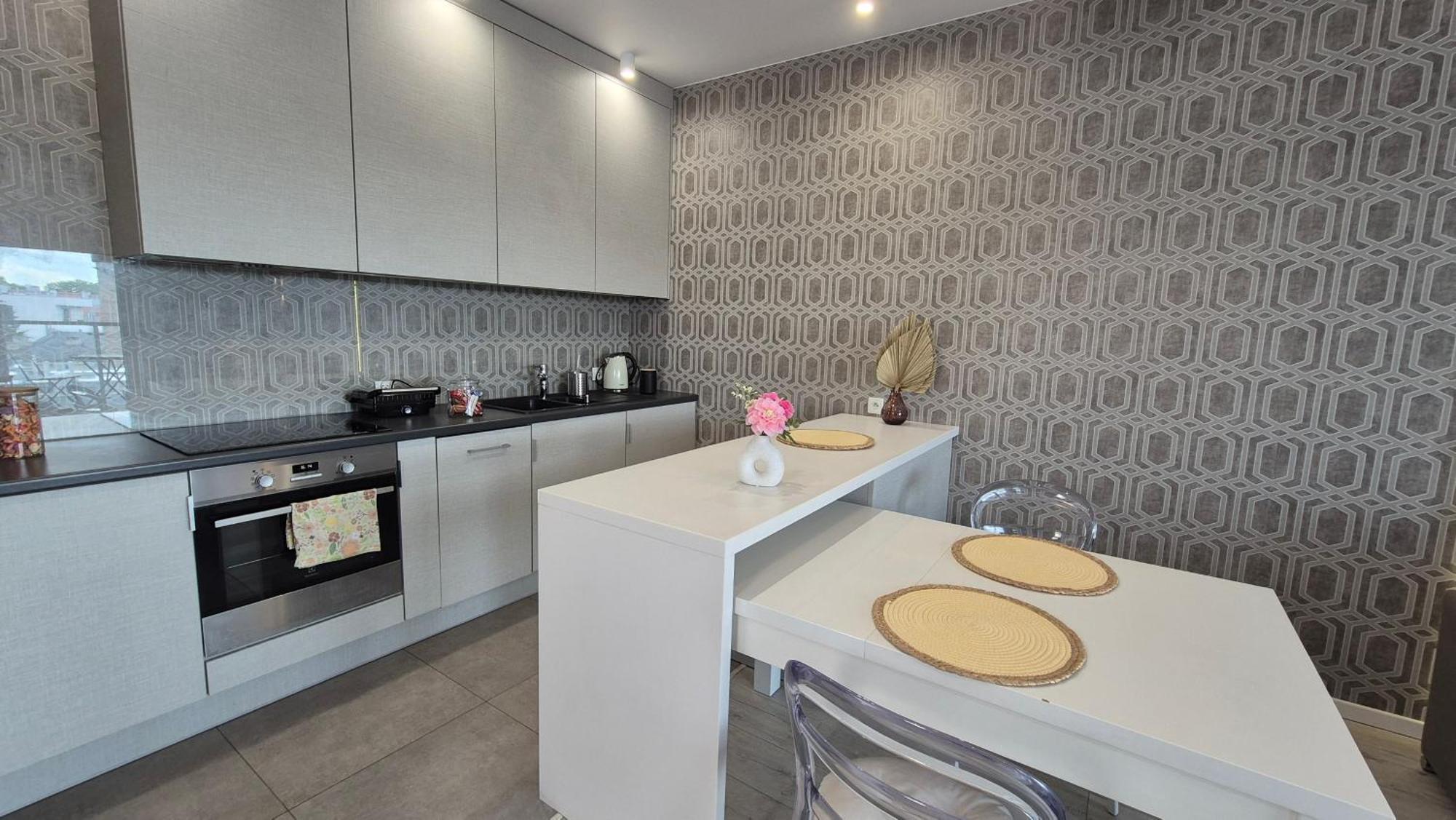 Boznicza Old Town Lux Apartment, Self Check-In 24H, Free Parking Posen Exterior foto
